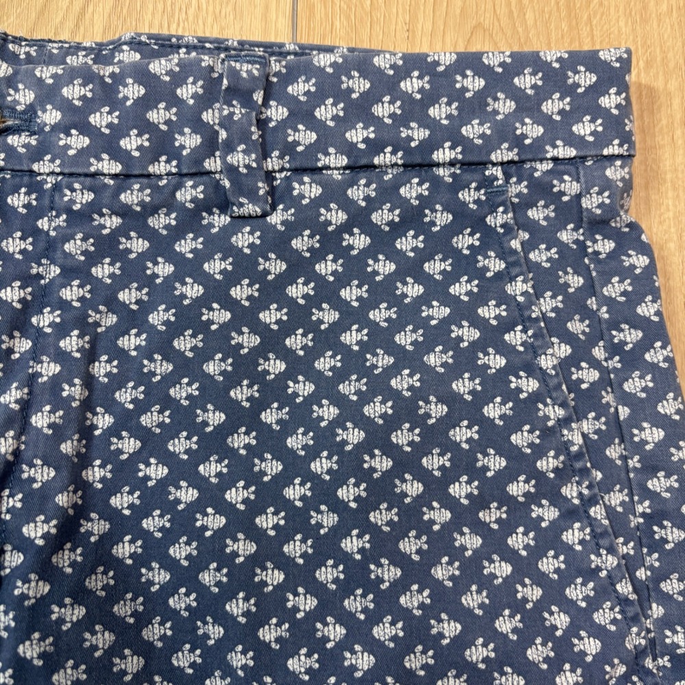 Vineyard Vines Mens 32 Blue White Fish Print Breaker Shorts Preppy Nautical AOP - Picture 2 of 8